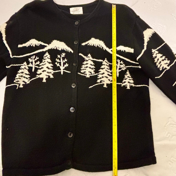 Women's Christopher & Banks Cardigan XL Black White Mountain Trees Holiday - Picture 6 of 10